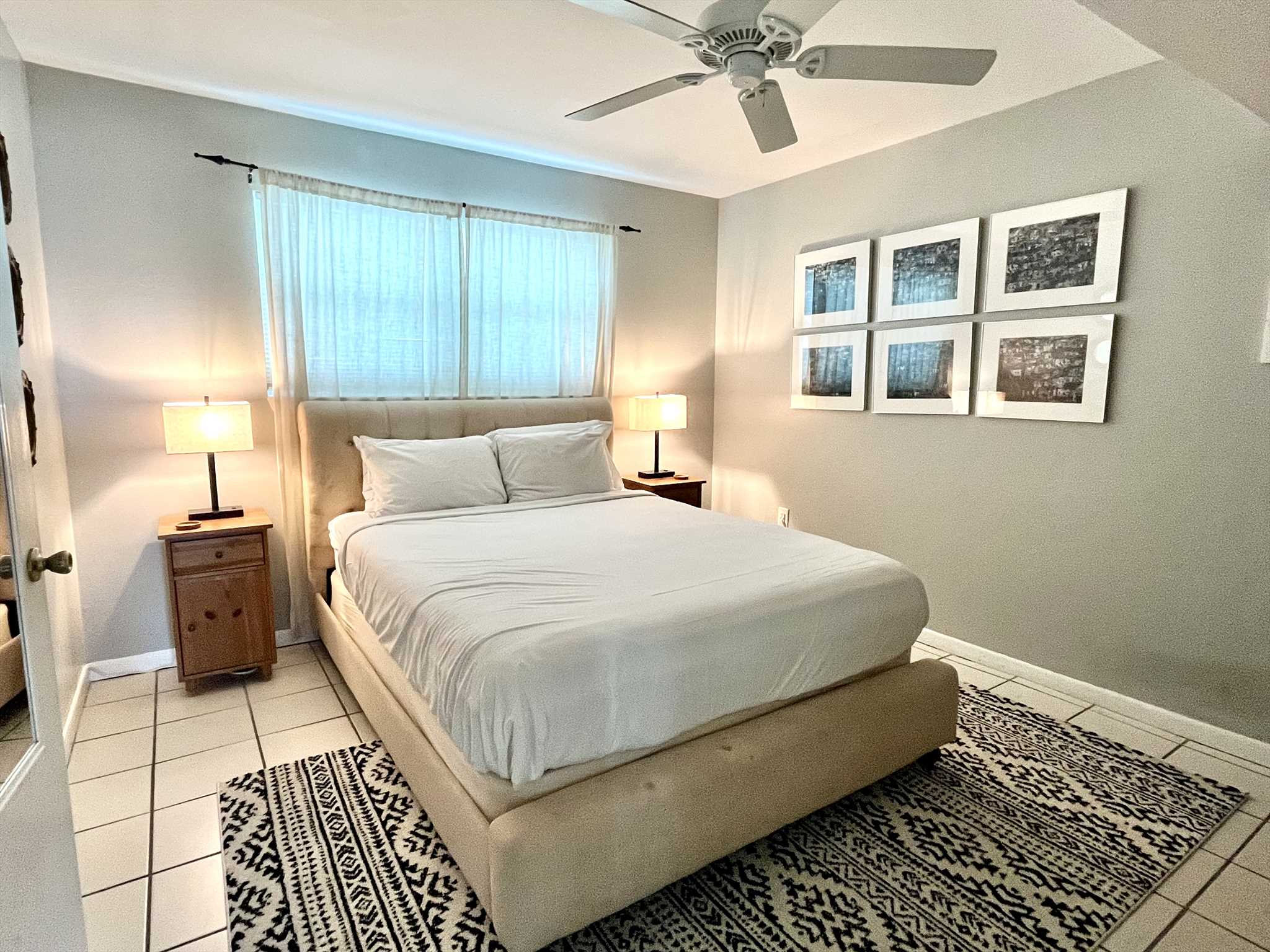 The second bedroom includes a Queen-size bed.