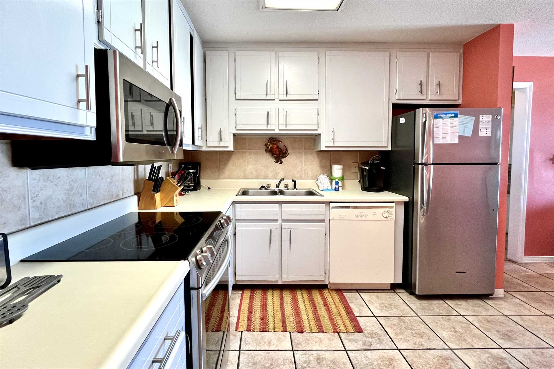 Full kitchen with new refrigerator, stove, 