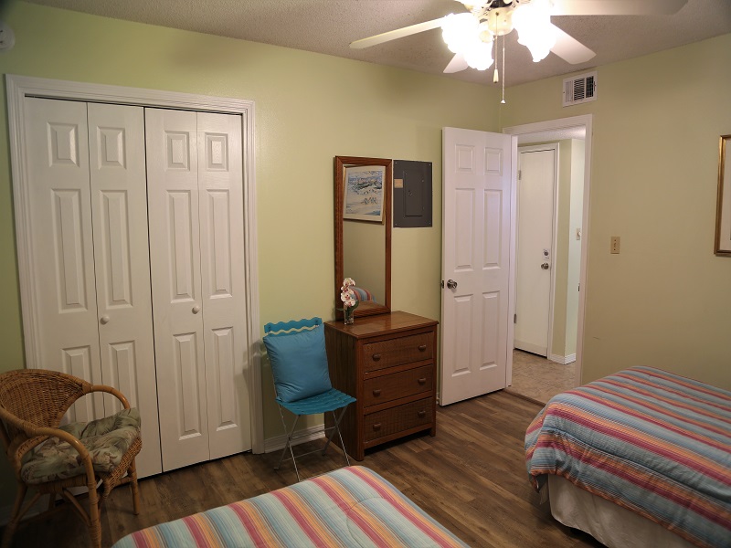 Second bedroom