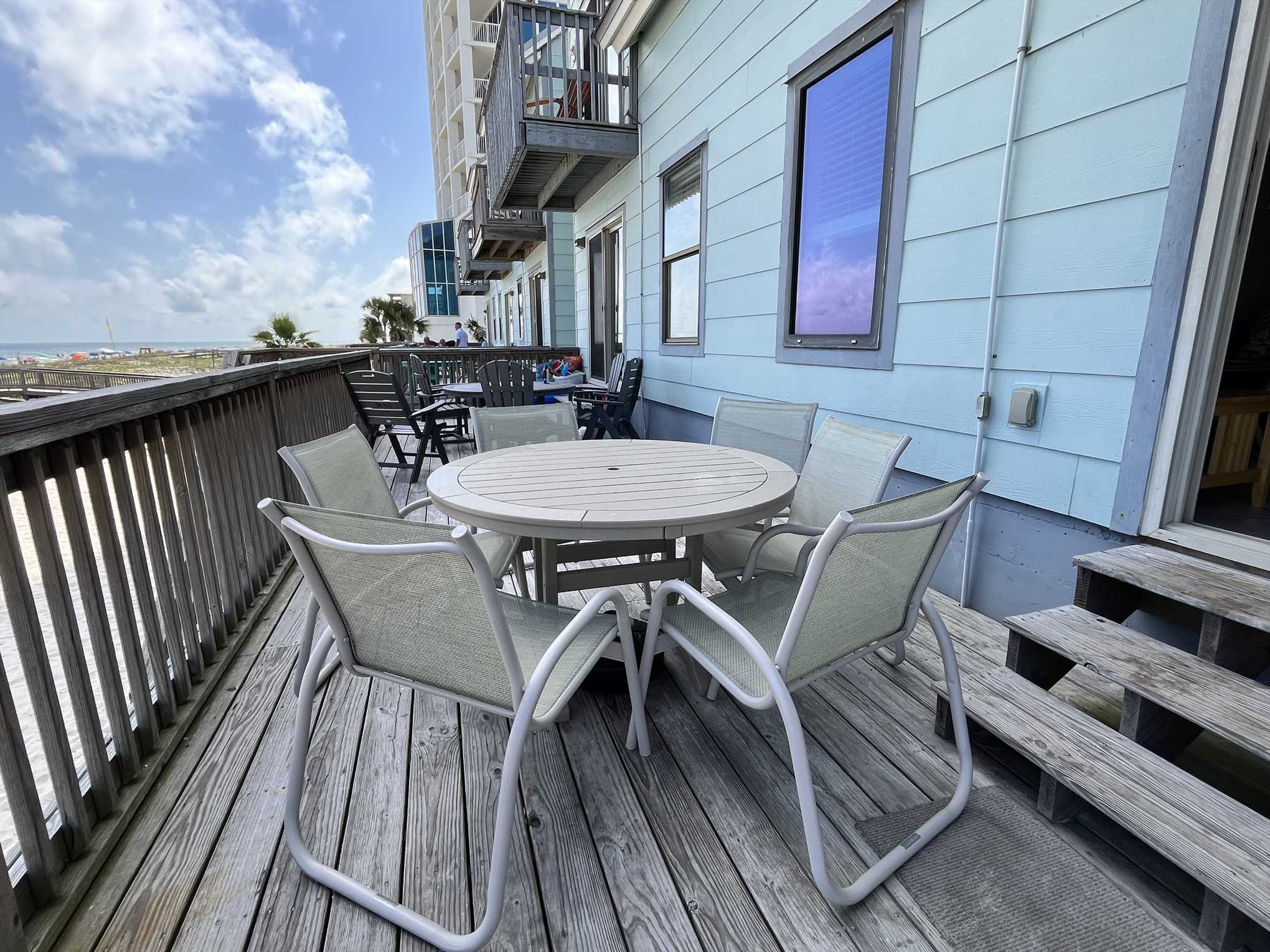 Ocean Reef 802 - Large deck area