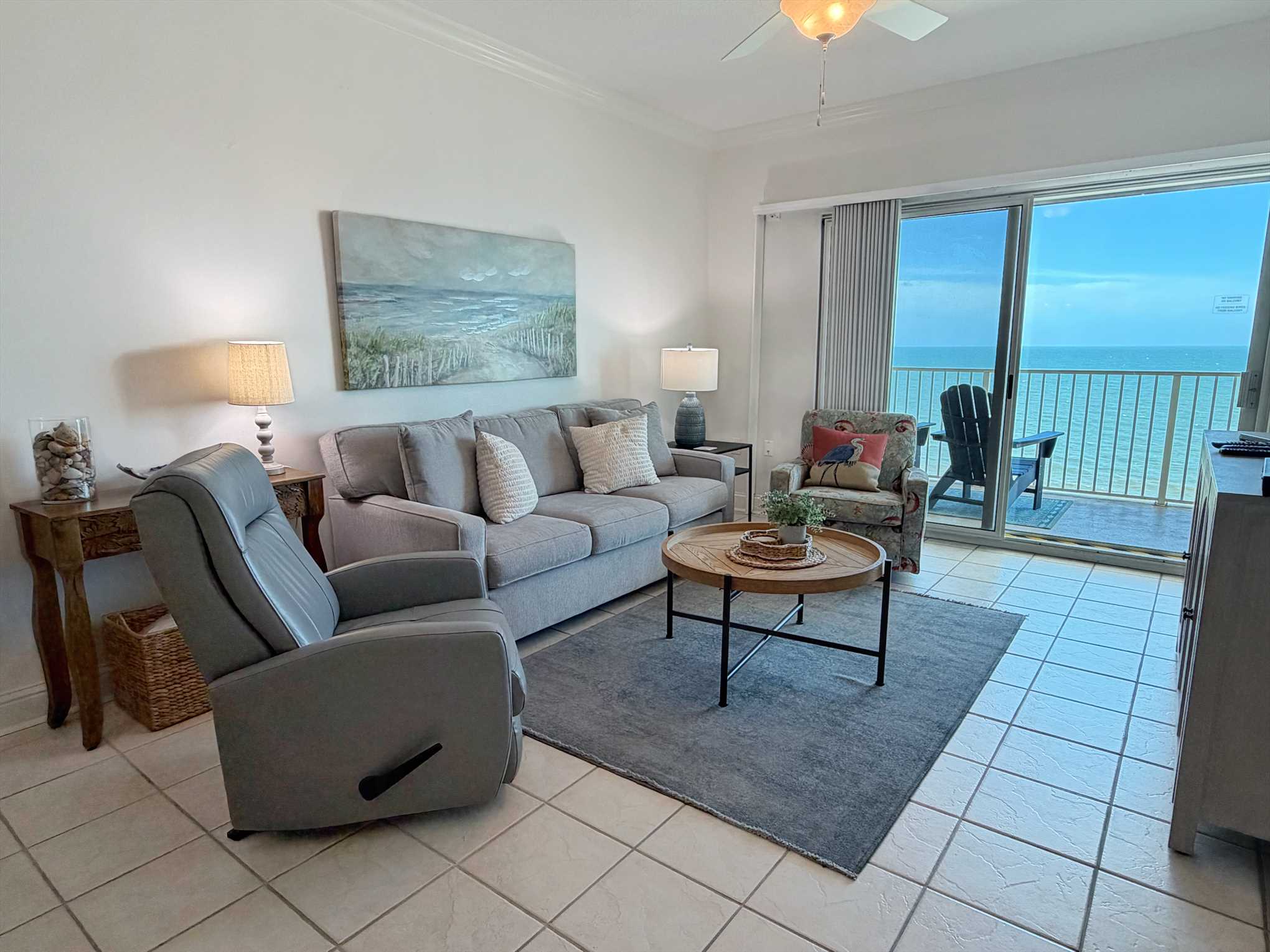 Welcome to Crystal Shores 1006!