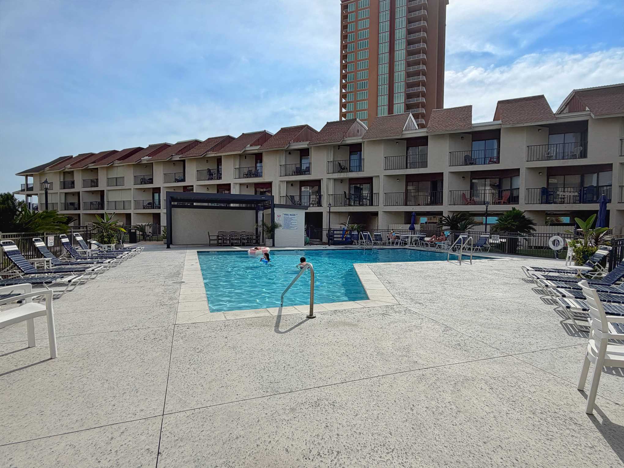 Another view of pool
