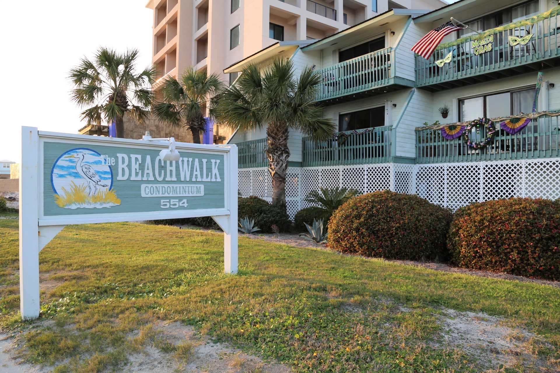 Beachwalk townhomes are in a prime location, approx 1 mile f