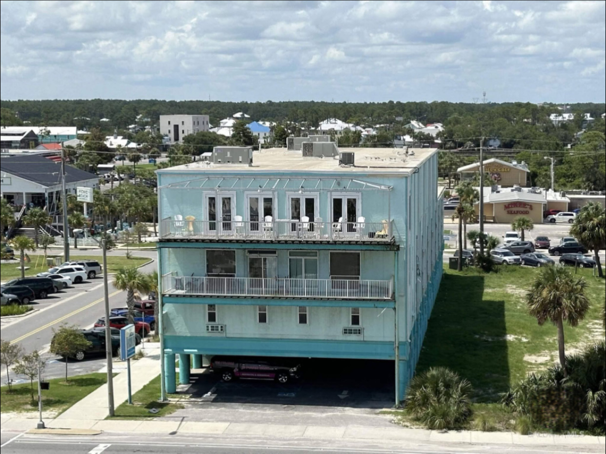 Beachview Condos in the heart of Gulf Shores!